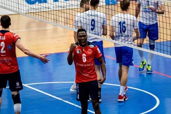 Julian Biscette Celebrates Win